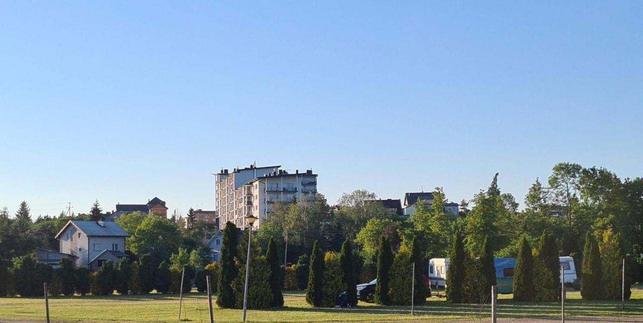 Sloneczny Apartament Warka Esterno foto